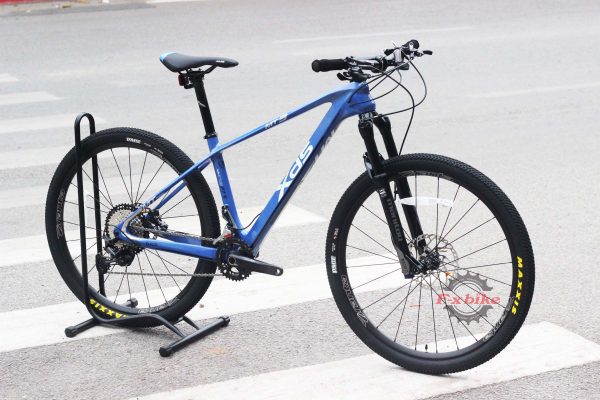 Xe Đạp Thể Thao XdS MT3 Carbon Với nước sơn đổi màu cực độc
