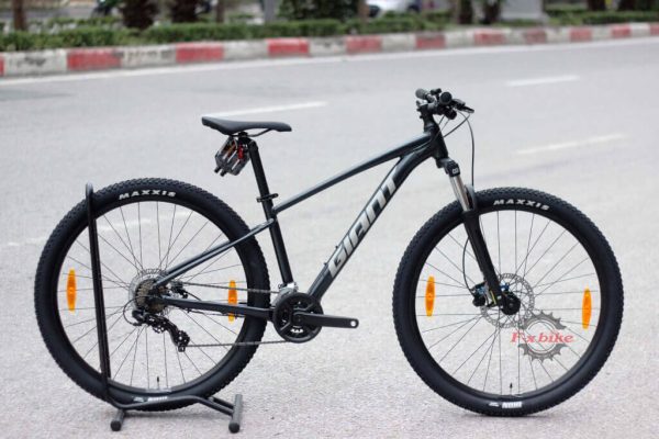 Xe Đạp Giant Talon 3 Bánh 29inch 2021 Màu Đen