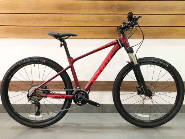 Giant XTC 800 Plus Đỏ