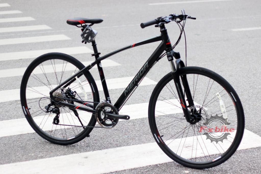 Merida Crossway 90 Đen