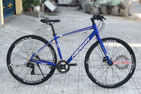 Merida Explorer 100 Đen Ghi