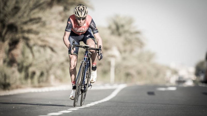 Tìm hiểu một số tác dụng của đạp xe thể dục ngoài trời vào buổi sáng