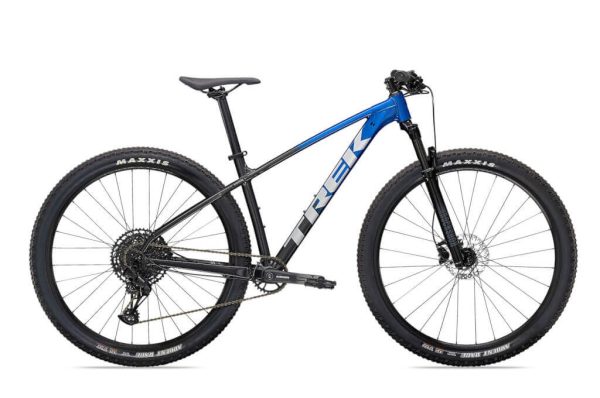 Trek Marlin 8 2022 Màu Đen Xanh
