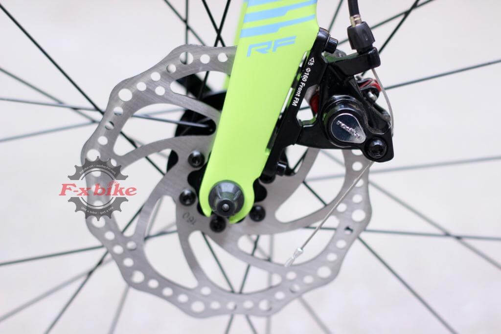 Sử dụng phanh cơ - Đĩa tản nhiệt 160mm Thương hiệu Radius