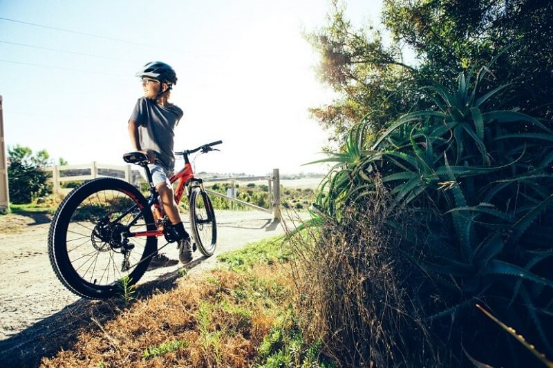Những điều cha mẹ cần lưu ý khi cho bé đi xe đạp trẻ em