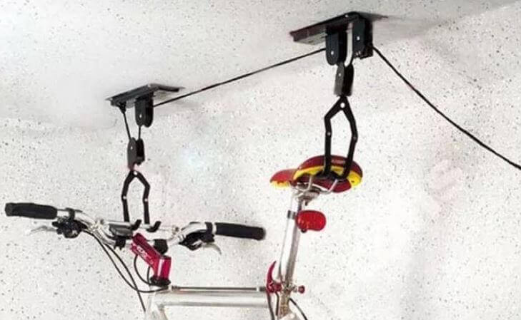 Giá treo xe đạp trần nhà