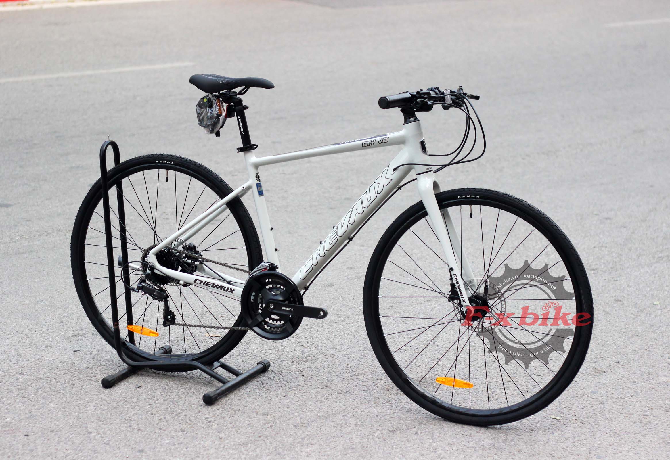 Chevaux DIY V6 2022 Màu Trắng Sữa