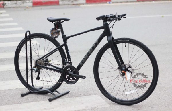 Giant Revolt F1 2022