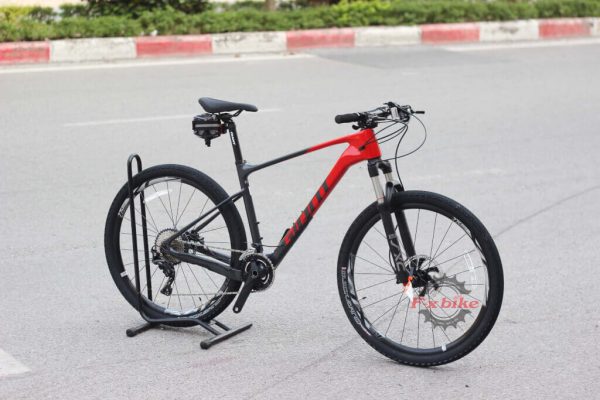 Xe Đạp Giant XTC ADV 3 2021 Màu Ghi Đỏ