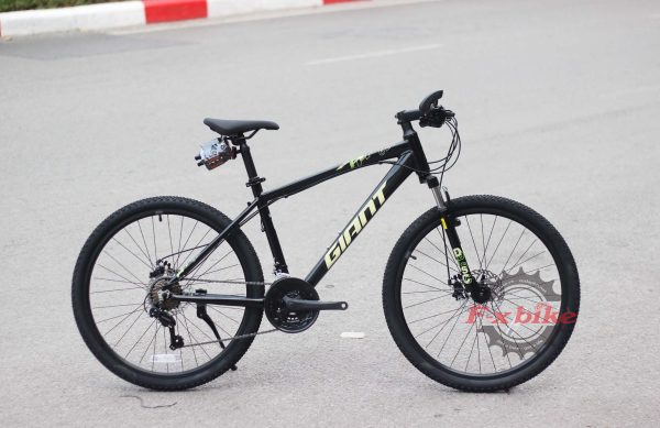 Xe Đạp Giant ATX 620 2023 Màu Trắng