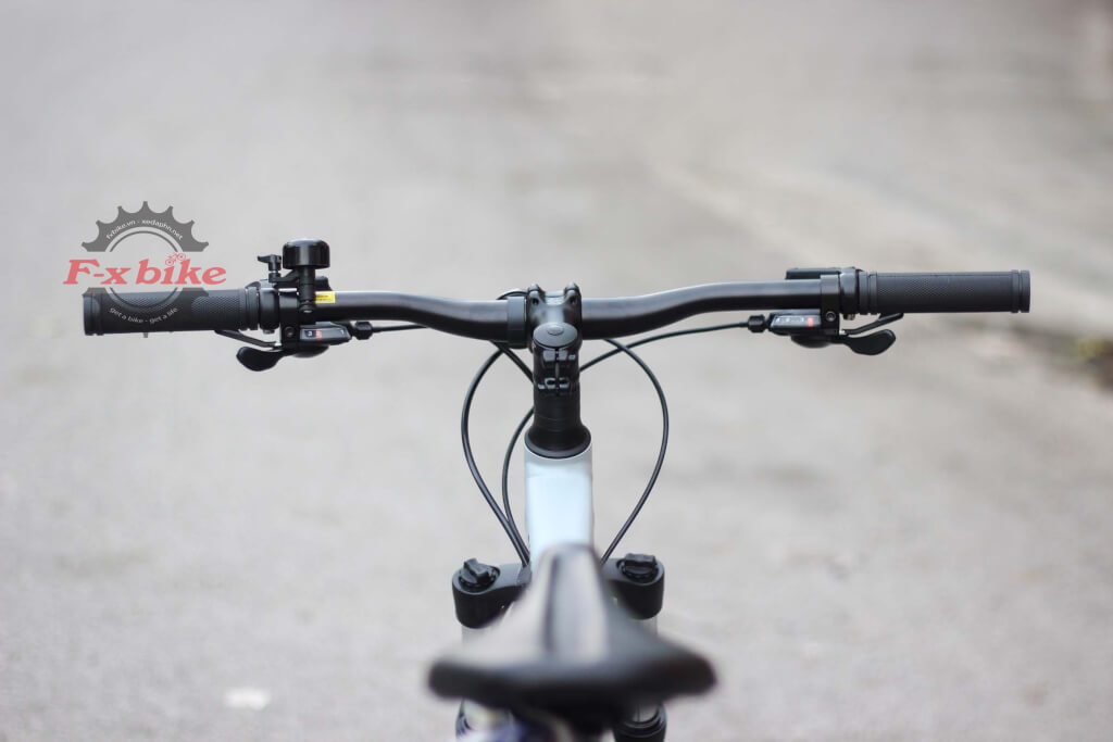 Kiểu dáng thể thao vượt mọi địa hình