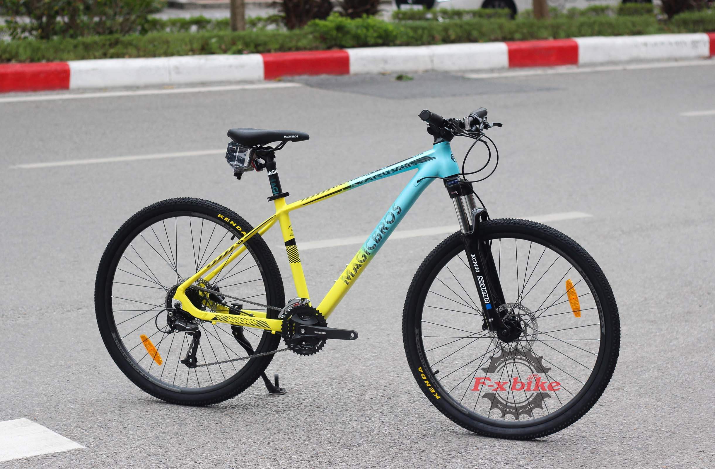 Xe Đạp MagicBros Leader 2 2022 Vàng Chanh Xanh