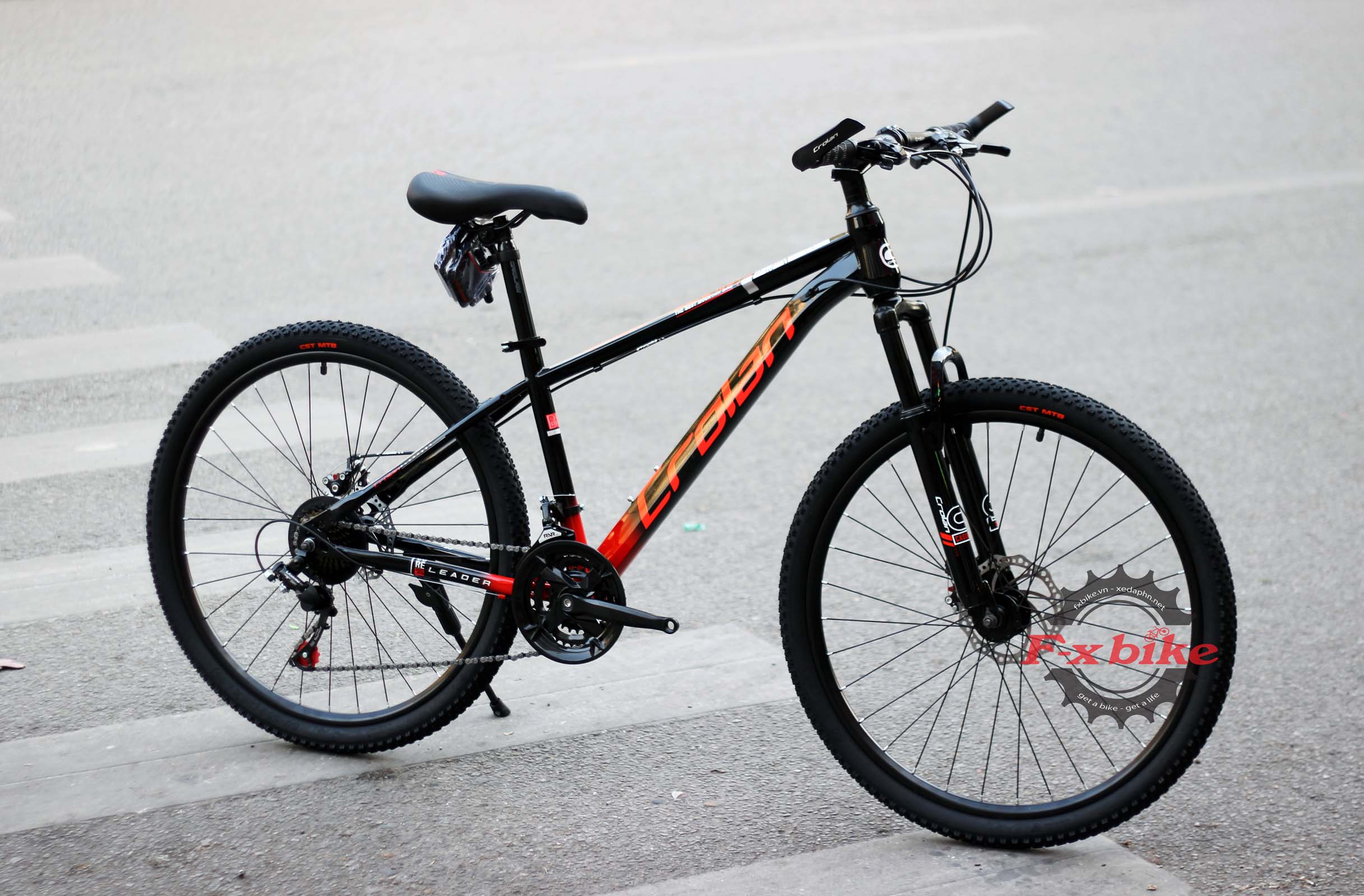 Xe Đạp Địa Hình MTB Crolan 320 Màu Đen Đỏ