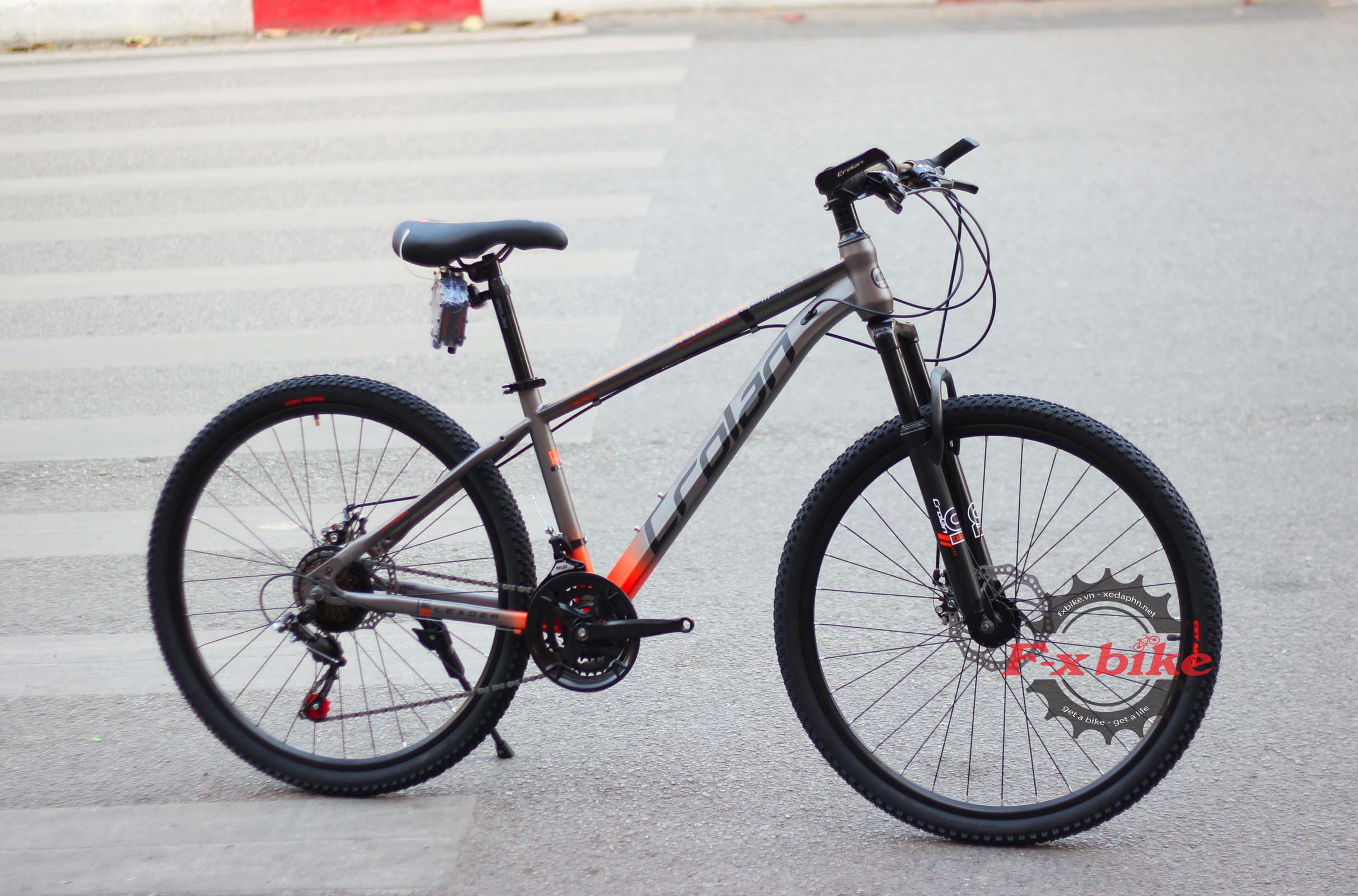 Xe Đạp Địa Hình MTB Crolan 320 Màu Ghi Cam