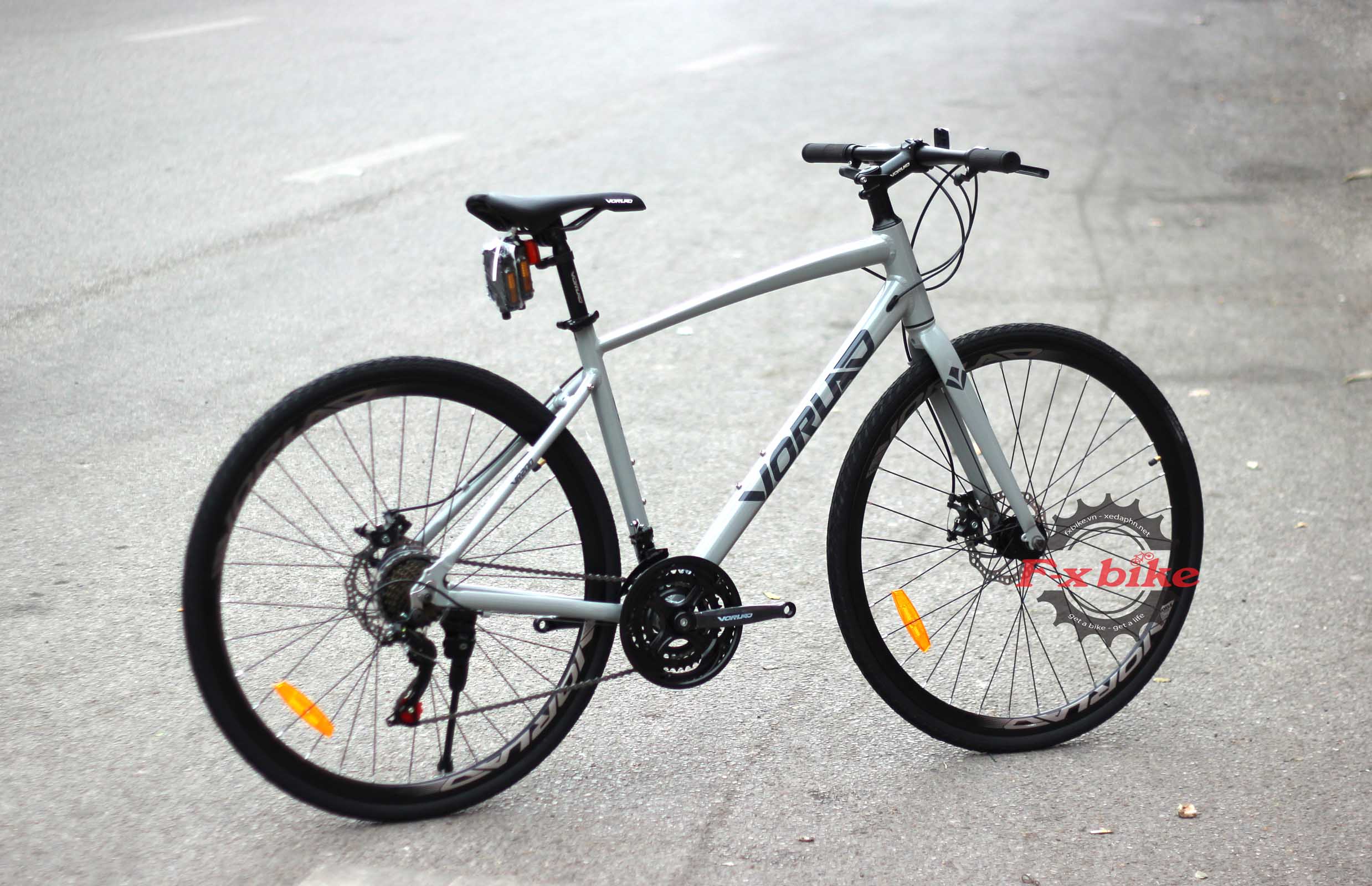 Xe Đạp Touring VORLAD VR200 Màu Ghi