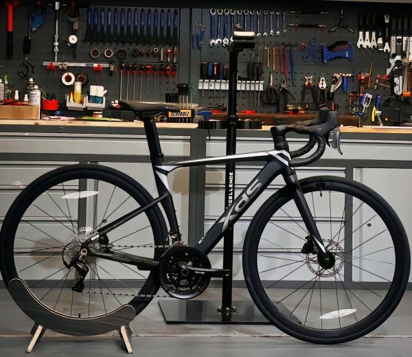 Xe Đạp Đua XdS AD350 2025 Màu Đen