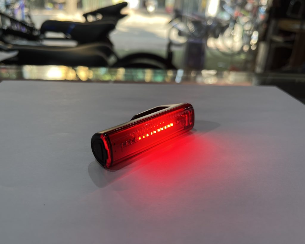 Đèn Hậu Xe Đạp T15 Sạc USB - Hình ảnh 4