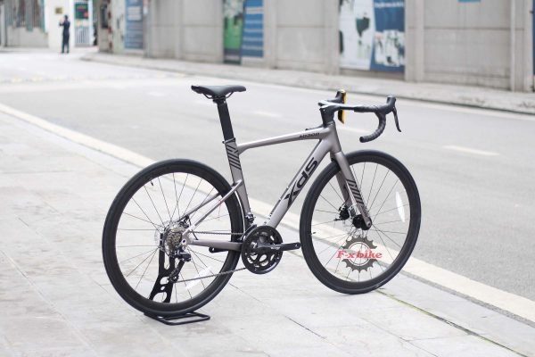 Xe Đạp Đua XdS AD300 2024 Màu Ghi