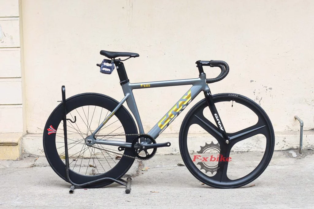 Xe đạp Fixed Gear Gray F16 Màu Ghi Vàng