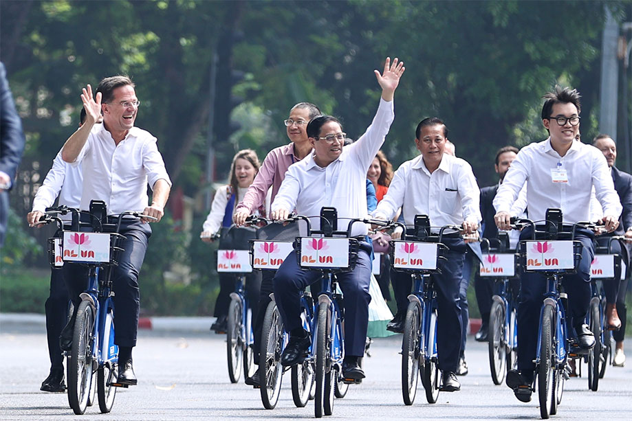 Đi xe đạp giúp giảm ô nhiễm