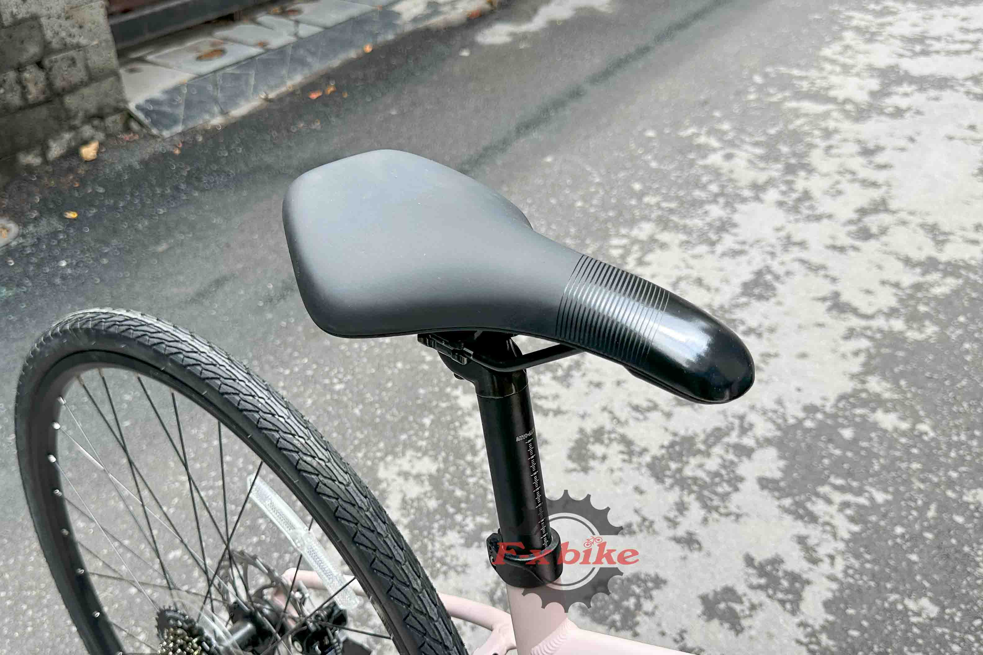 Yên da mềm cao cấp Giant