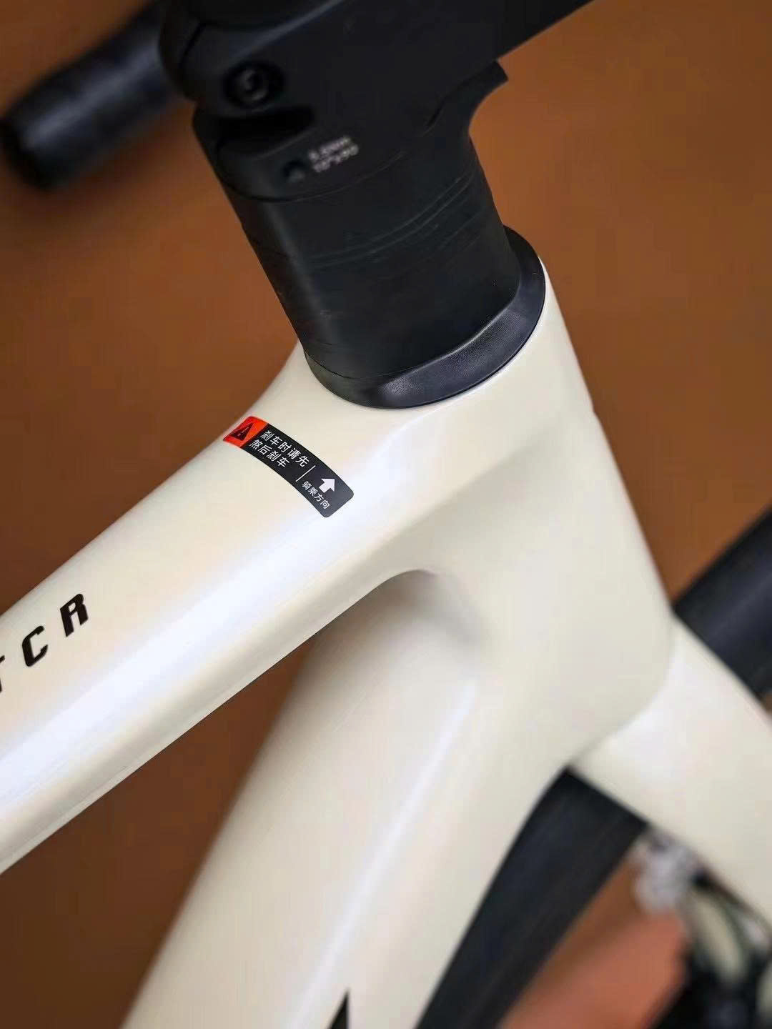 Xe Đạp Đua Giant TCR ADV 2 - KOM (2025)