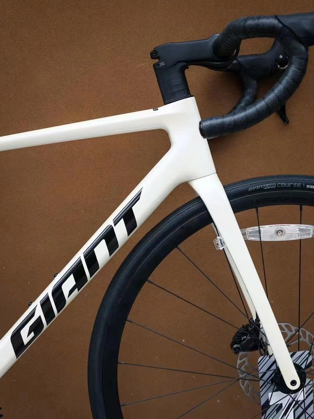 Xe Đạp Đua Giant TCR ADV 2 - KOM (2025)