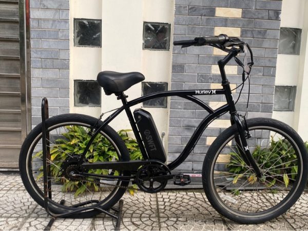 Xe Đạp Trợ Lực Điện Hurley Layblack Màu Đen