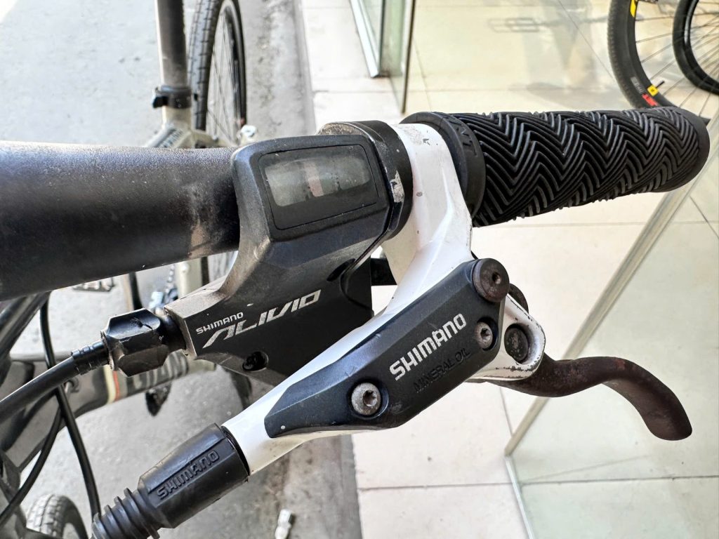 Xe Đạp Touring Giant XCR 3500 - Hình ảnh 3