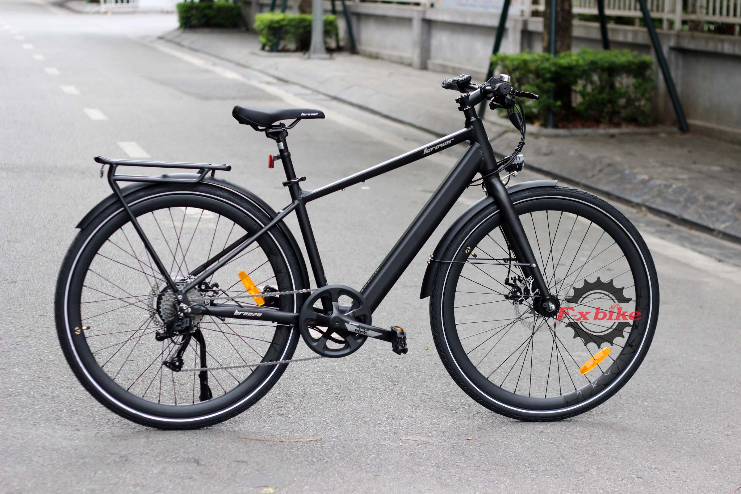 Xe Đạp Trợ Lực Điện Forever F52 Màu Đen
