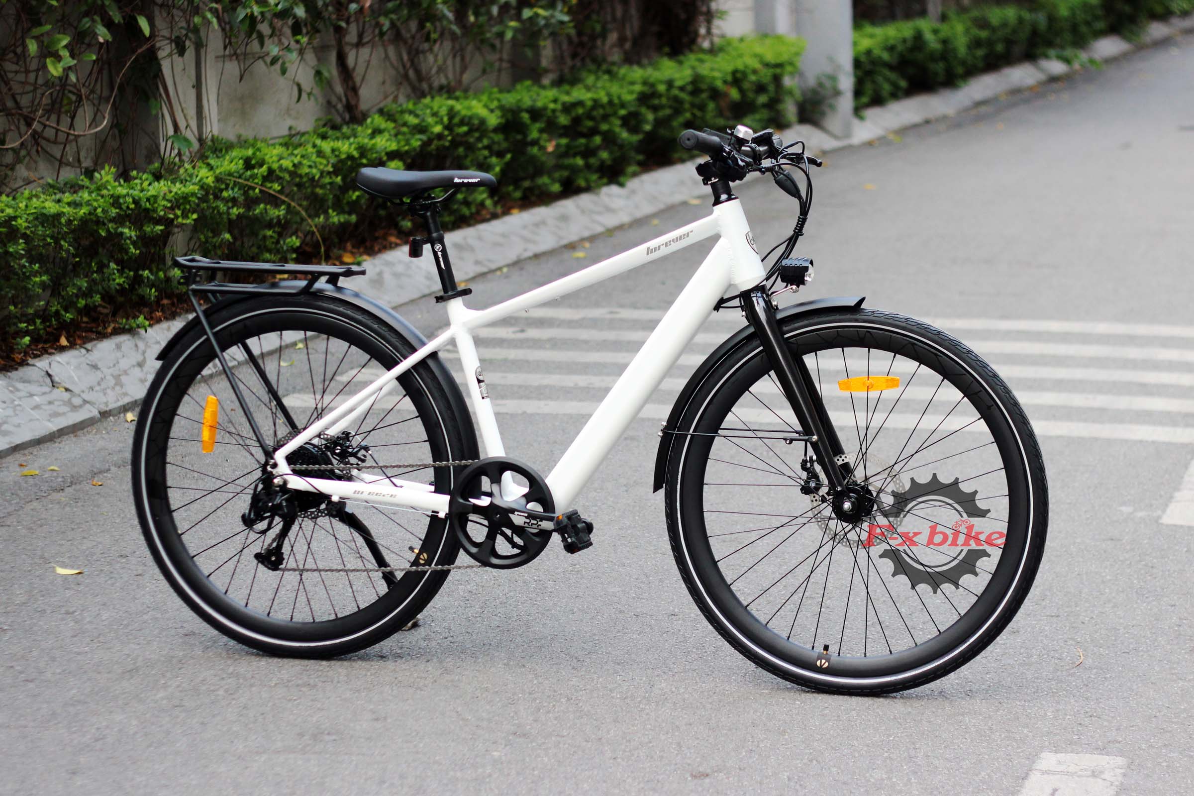 Xe Đạp Trợ Lực Điện Forever F52 Màu Trắng