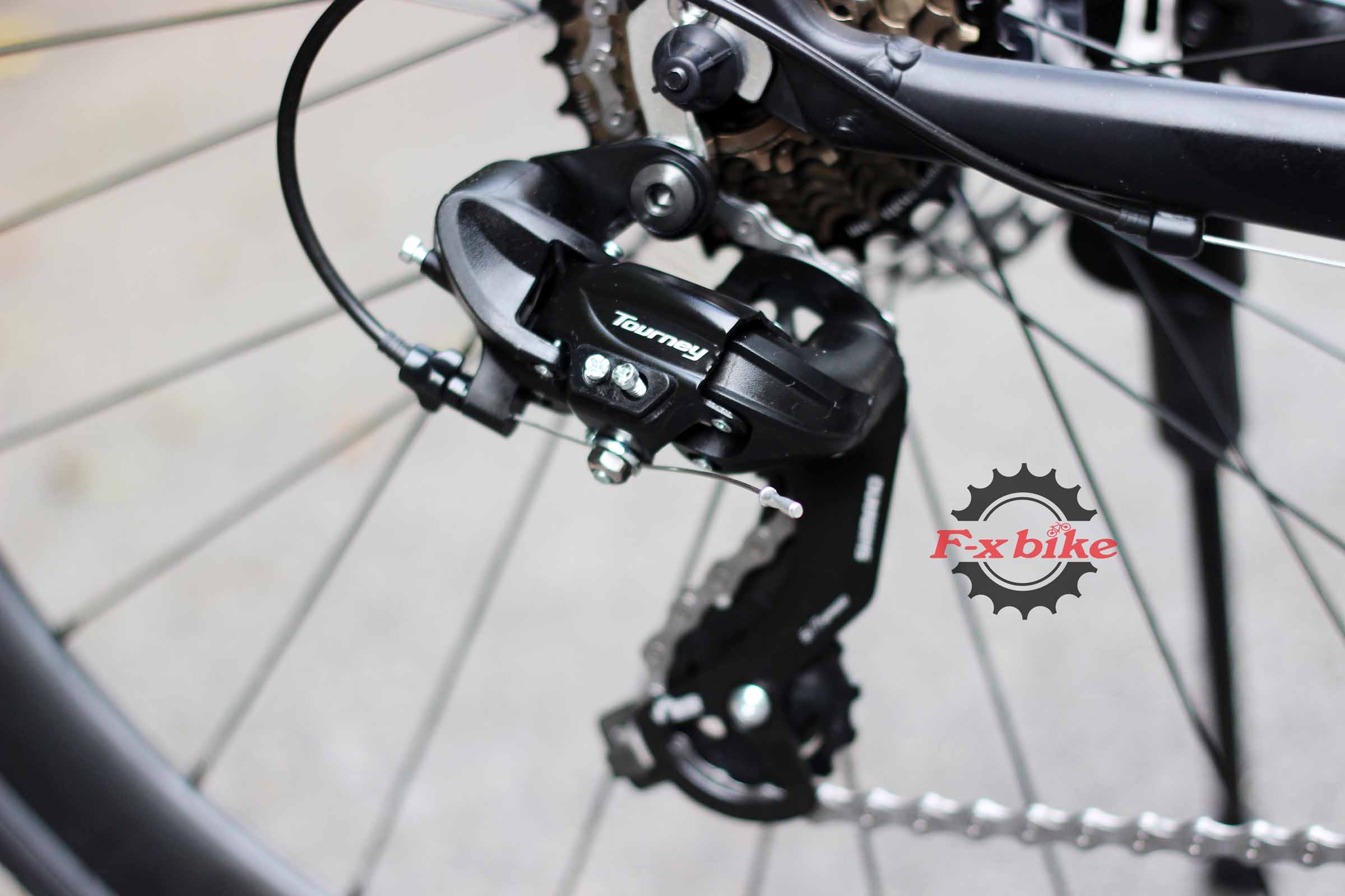 Củ đề: Shimano 8 tốc độ (Japan) – phản hồi nhanh, bền bỉ