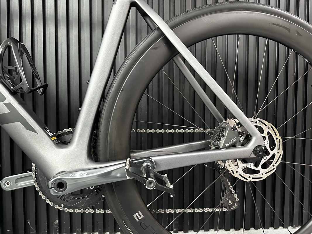 Vành GIANT P-A2 Disc + Lốp Gavia Course 1 Tubeless, 700x25C
