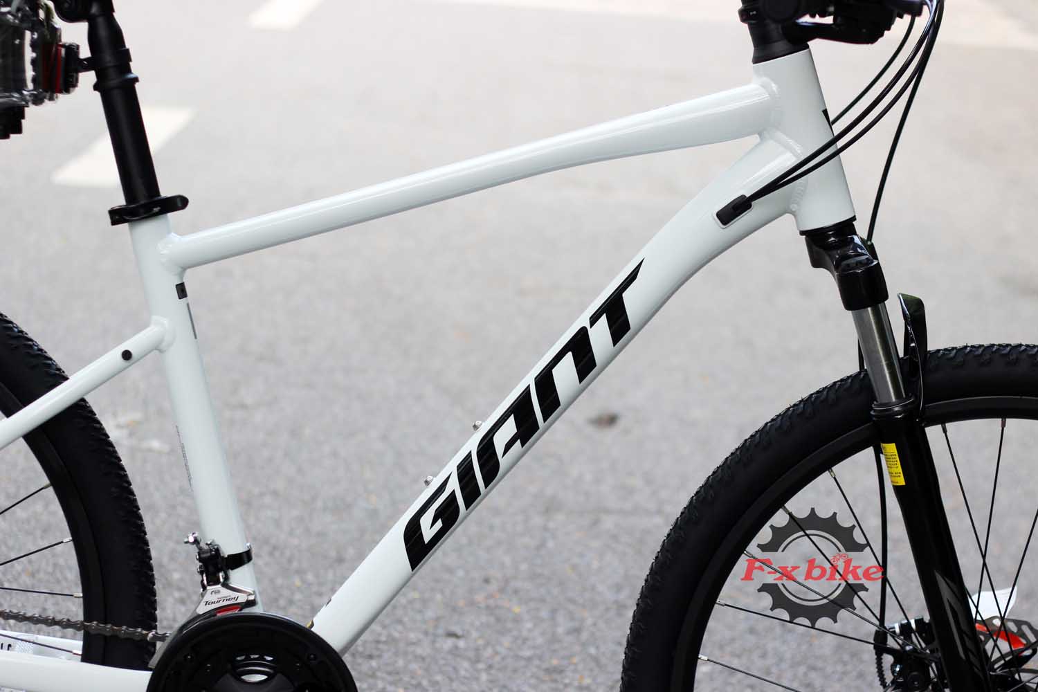 Khung nhôm ALUXX 26” – nhẹ, chắc, sơn tĩnh điện bền màu