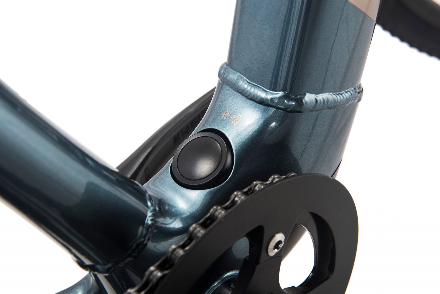 2023 ATX EGO với bộ động lực linh hoạt. Phần trục giữa khung xe kết hợp trục cảm biến lực, độ ổn định và độ nhạy cao