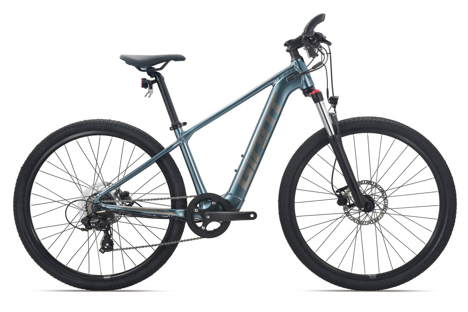 Được chế tác từ chất liệu khung hợp kim nhôm GIANT ALUXX, tối ưu độ cứng cùng trọng lượng ưu việt hoá, công nghệ hình thành ống khung và hàn nhiệt tiên tiến, đảm bảo chất lượng sản phẩm, đi xe âm khung, ngoại quan bắt mắt, dễ dàng bảo dưỡng