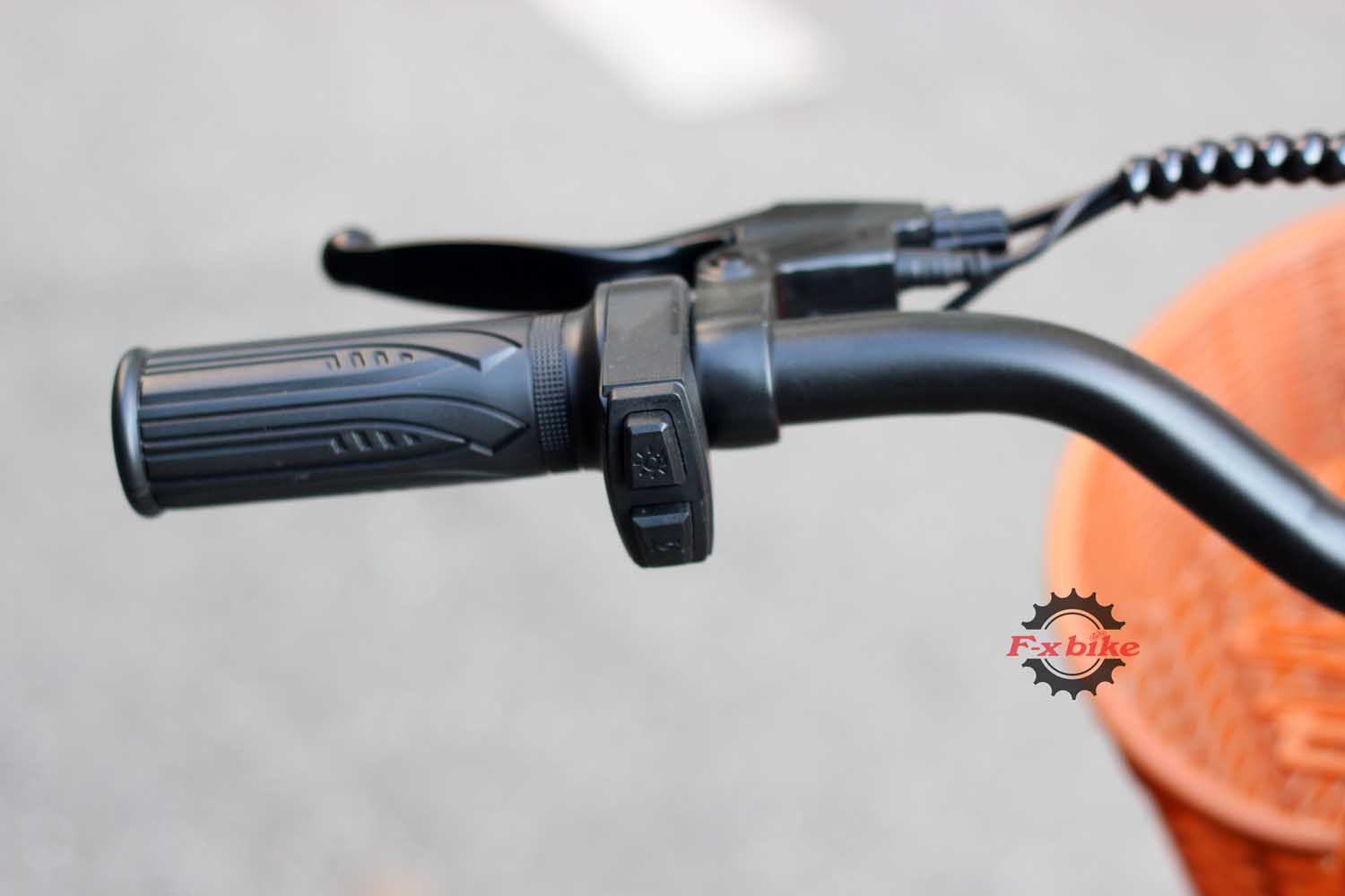 Công tắc chức năng đèn và còi