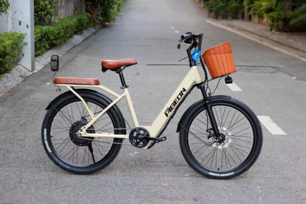 Xe Đạp Điện Nữ Pigeon Màu Kem