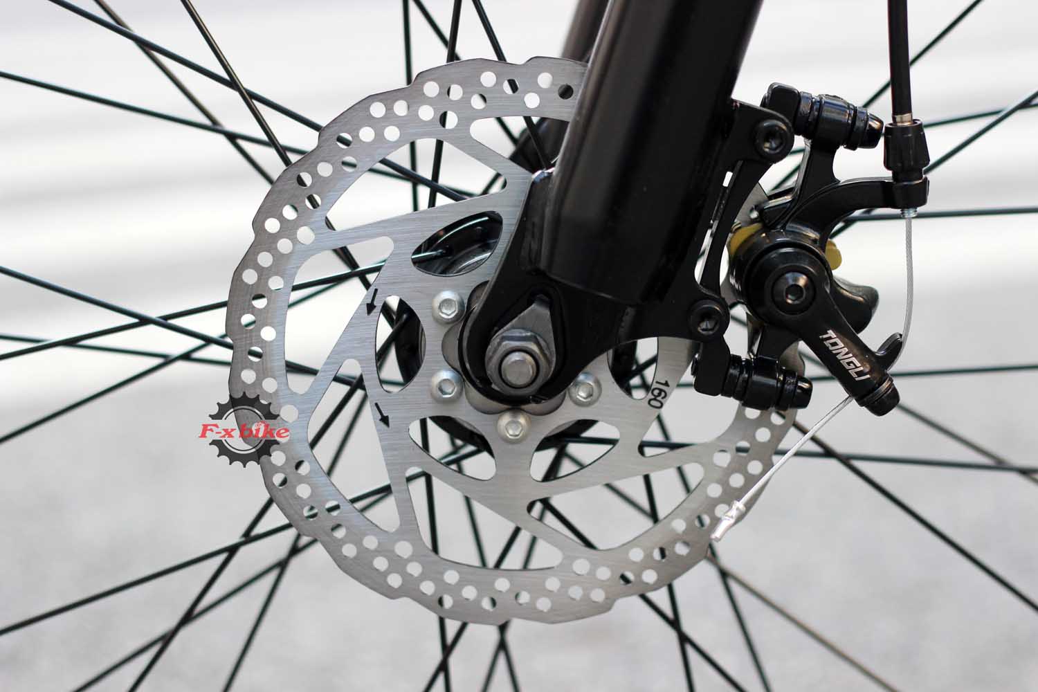 Phanh cơ đĩa trước và sau an toàn hơn trên mọi hành trình